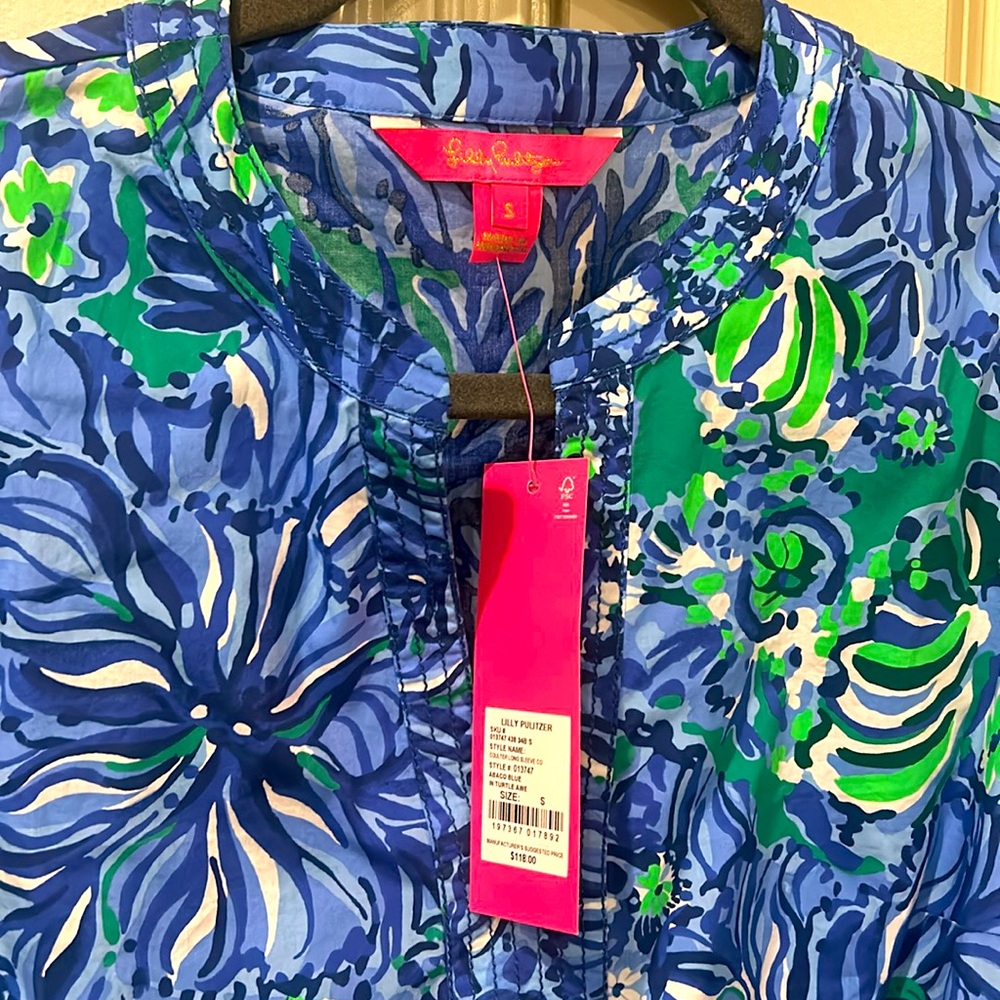 Lilly Pulitzer Coulter Long Sleeve Cotton Top in Abaco blue in turtle awe